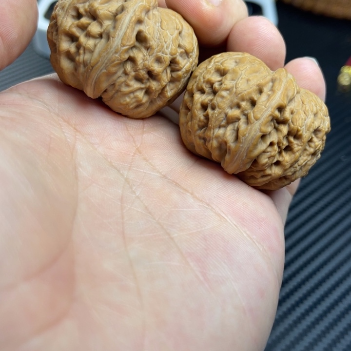 文玩核桃把件41平谷元宝（元宝默认有黄