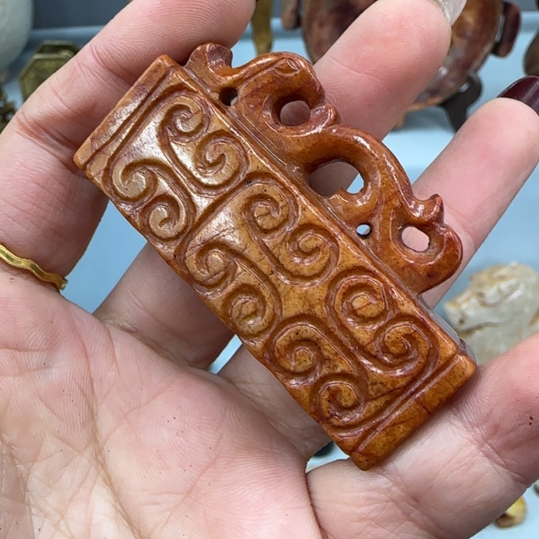 未镶嵌和田玉（糖玉）挂件