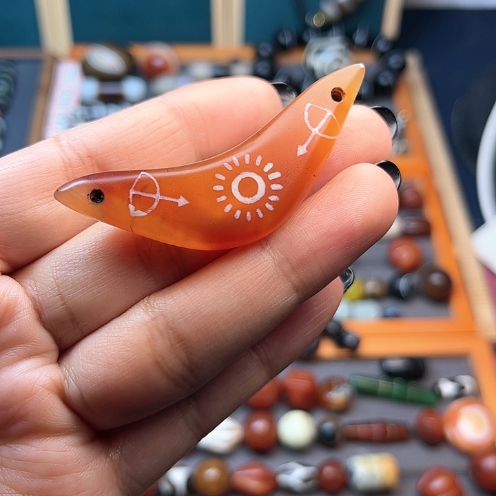 玛瑙/玉髓珠宝半成品未镶嵌