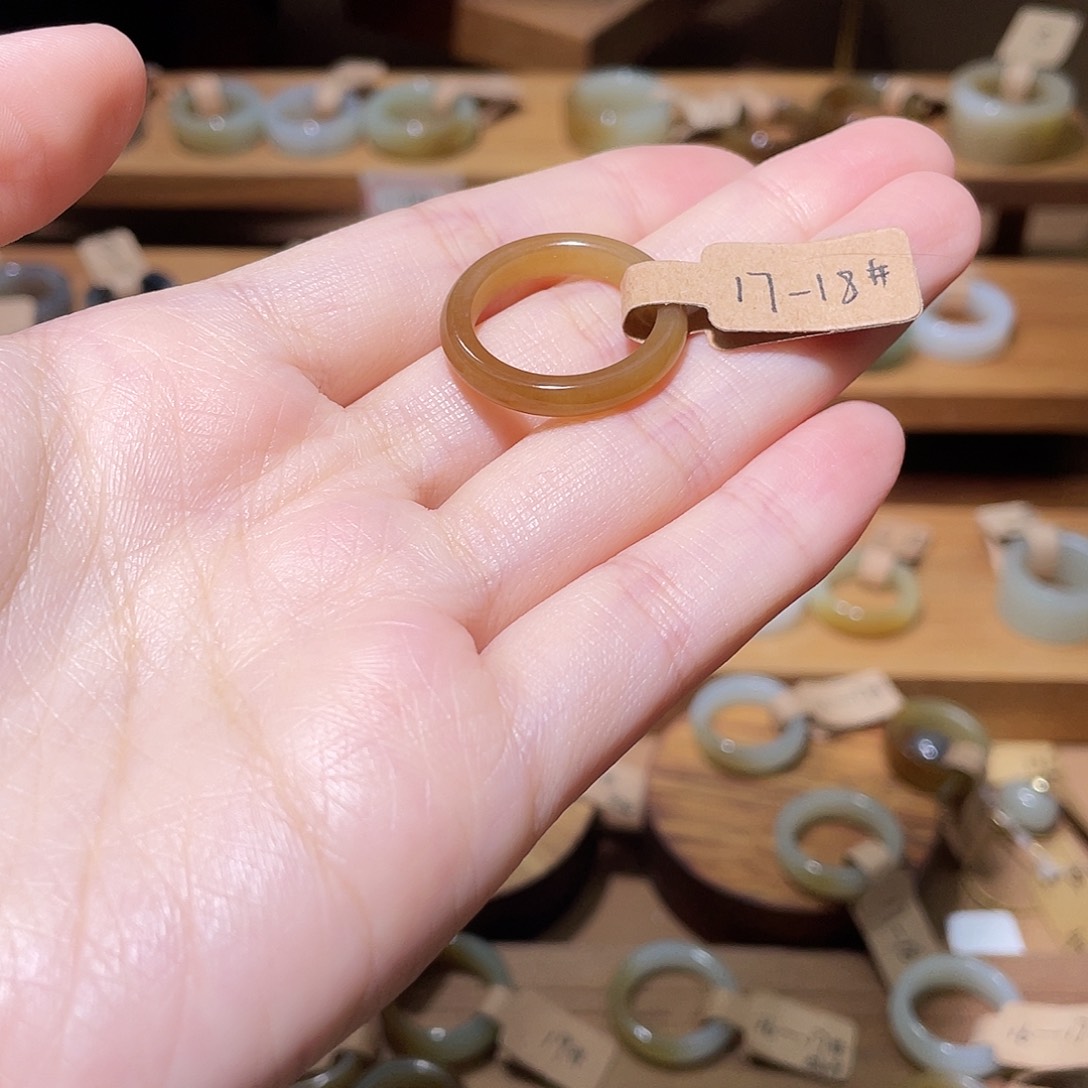 和田玉戒指未镶嵌18.1