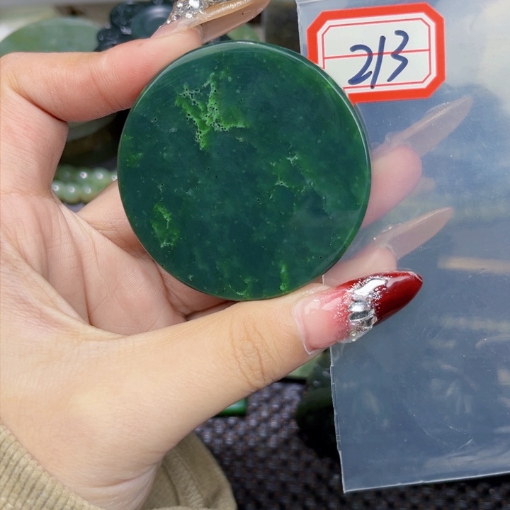 和田玉和田玉边角料随机发未镶嵌