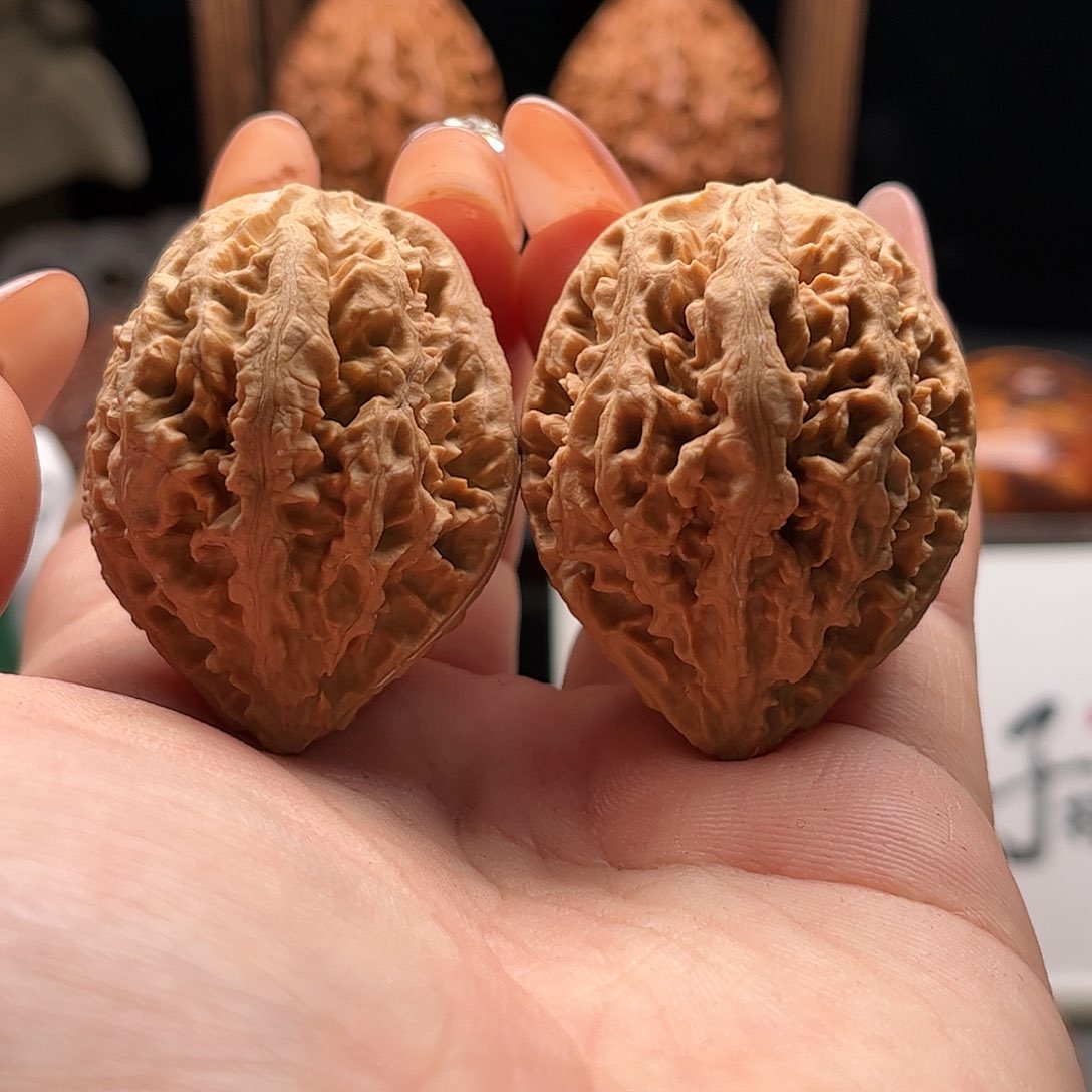 文玩核桃把件关东木子家楸大胖105