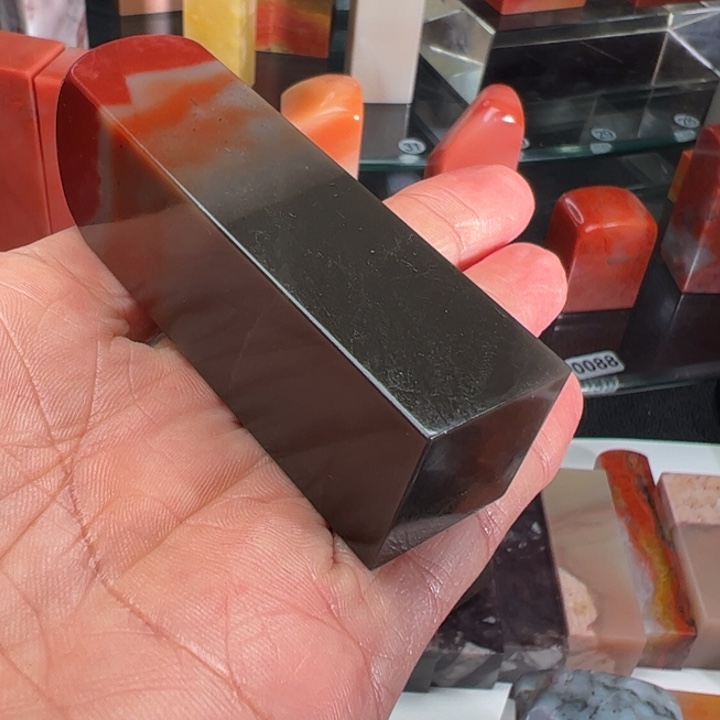 鸿***石老挝石我们的确是一