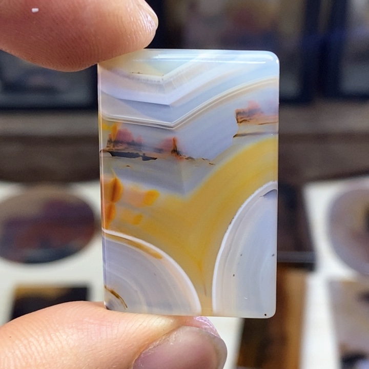 玛瑙/玉髓颈饰未镶嵌