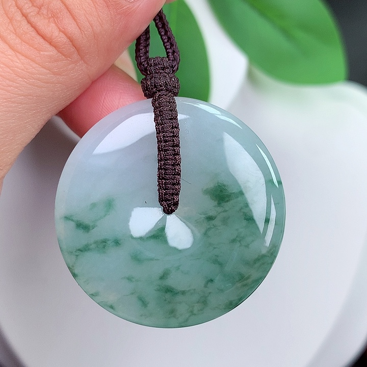 颈饰未镶嵌翡翠平安扣 34.6x5.5mm