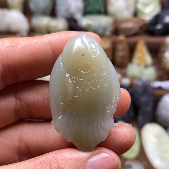 和田玉颈饰未镶嵌