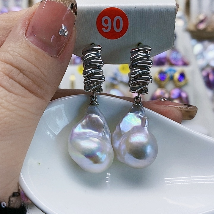 银S925镶嵌耳饰淡水珍珠