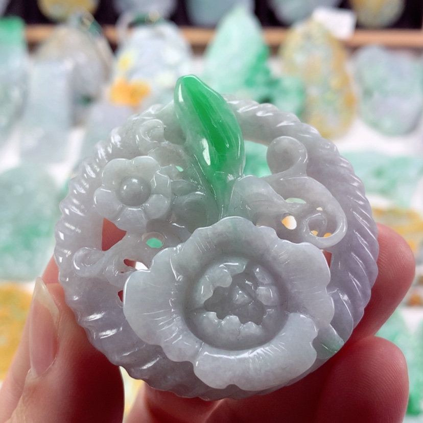 【闪购商品】翡翠吊坠(不含链)未镶嵌
