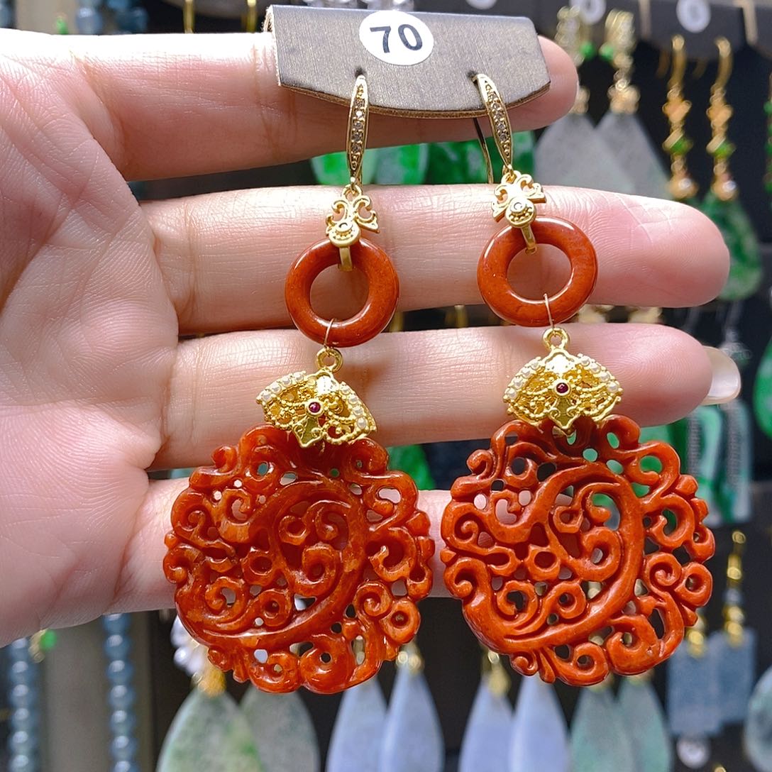 未镶嵌翡翠耳饰翡翠