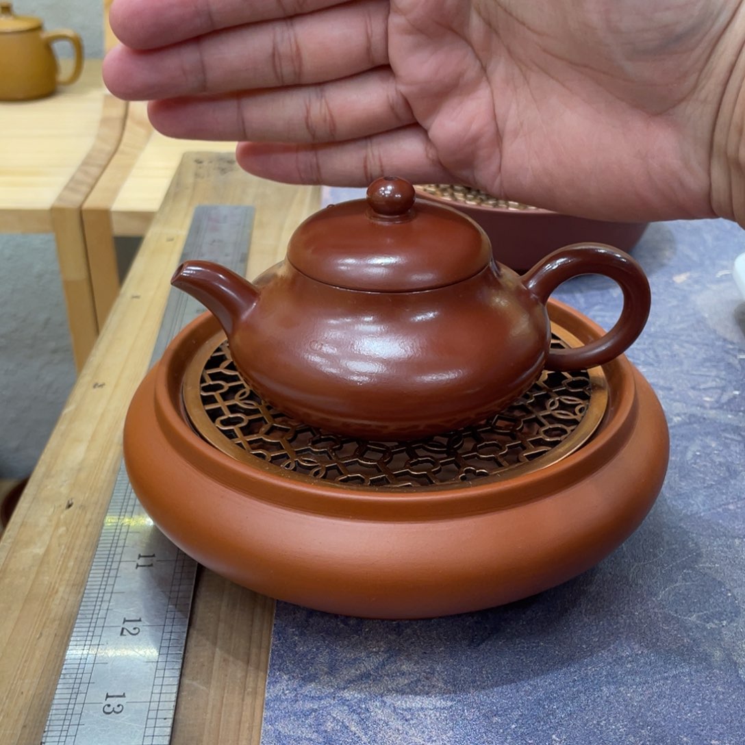 茶*玉乳120毫升带大号镂空壶承，全品一套……直接拍