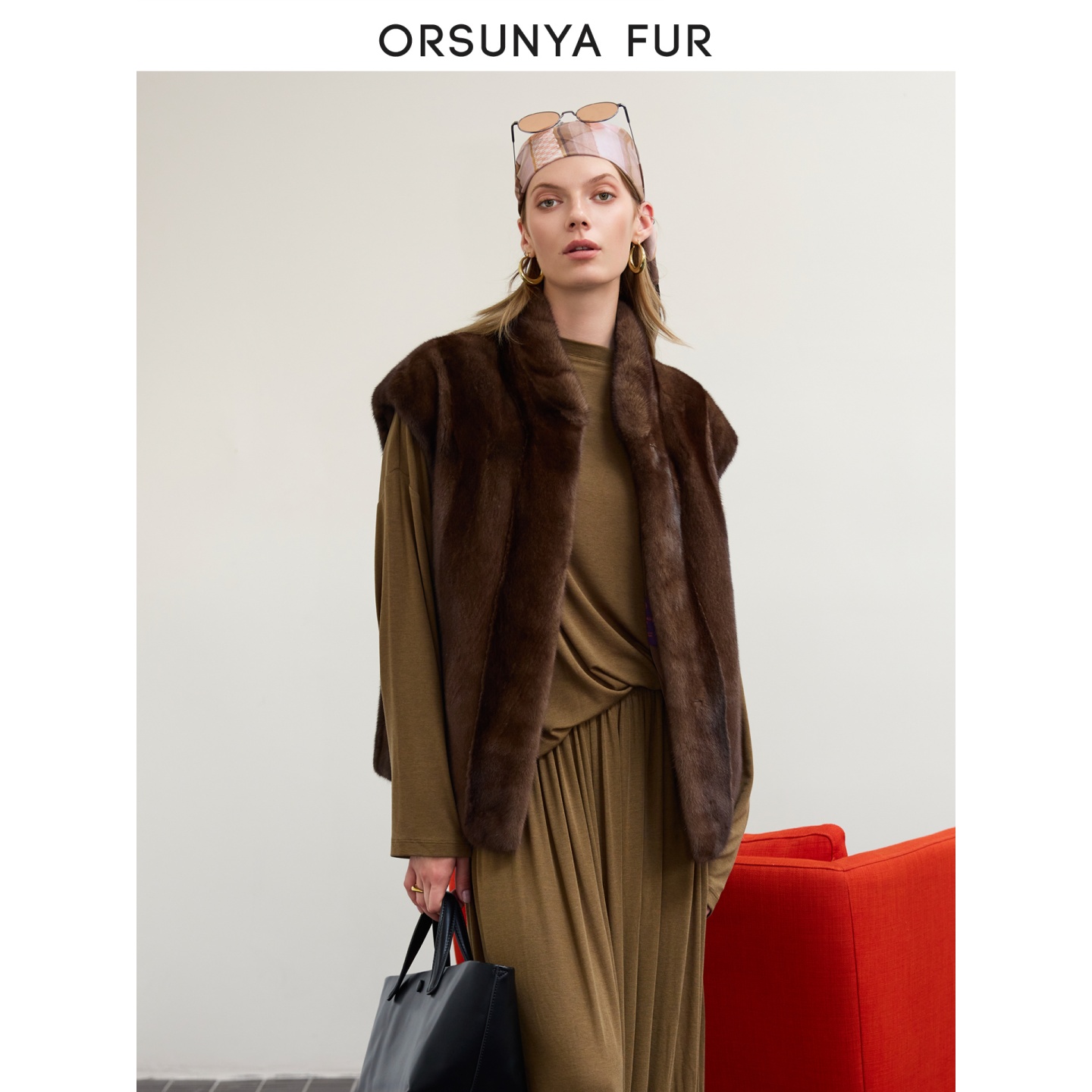 "布朗尼”进口整貂水貂皮草马甲年轻外套2025冬天鹅绒新款ZD25Y025