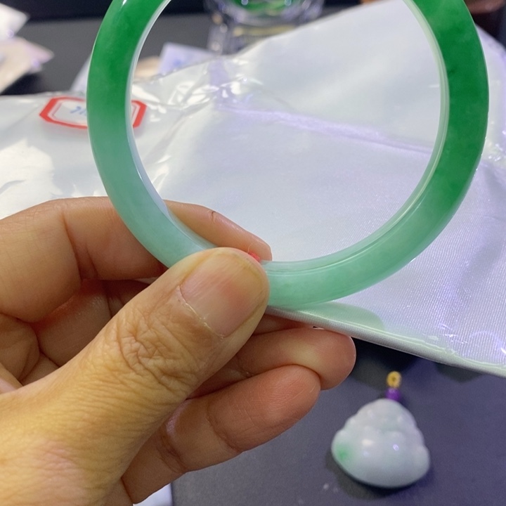 芳***合专拍链接，拍哪发哪