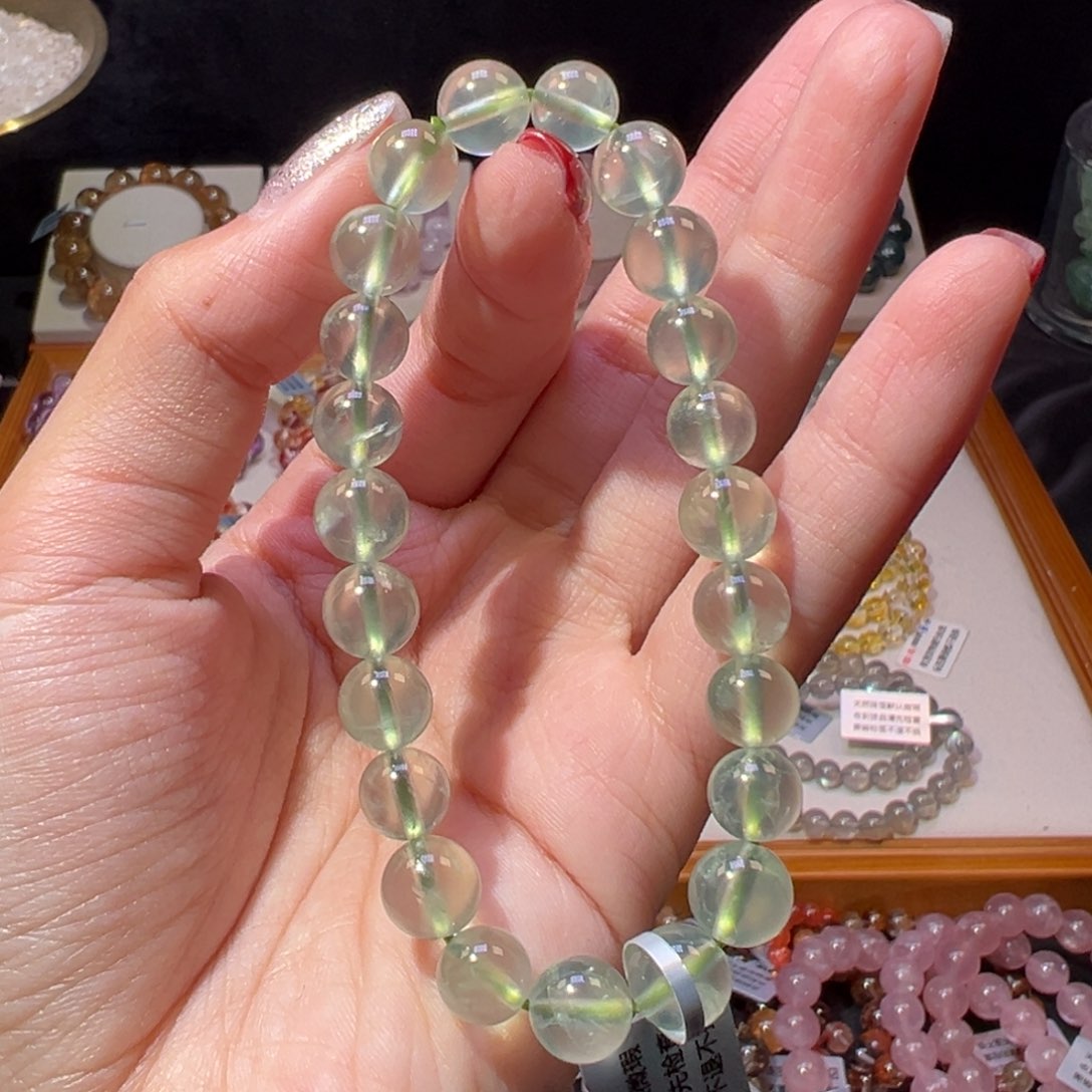 葡萄石手串未镶嵌8m祖宗级绿葡萄