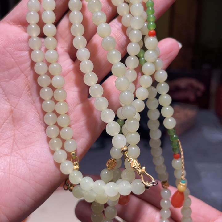 和田玉未镶嵌颈饰多样性发货，发其一