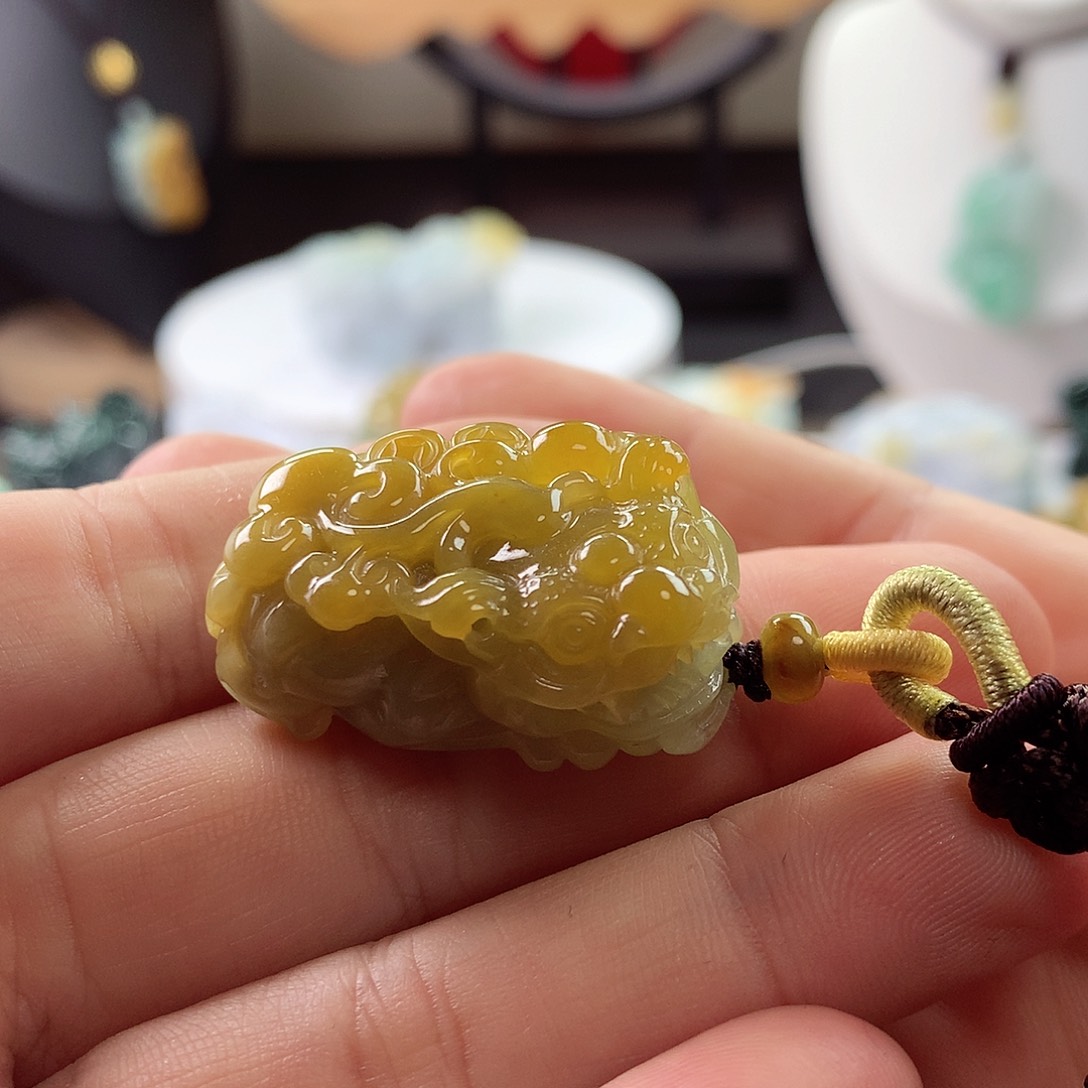 【闪购商品】翡翠颈饰未镶嵌搏**乓翡翠貔貅