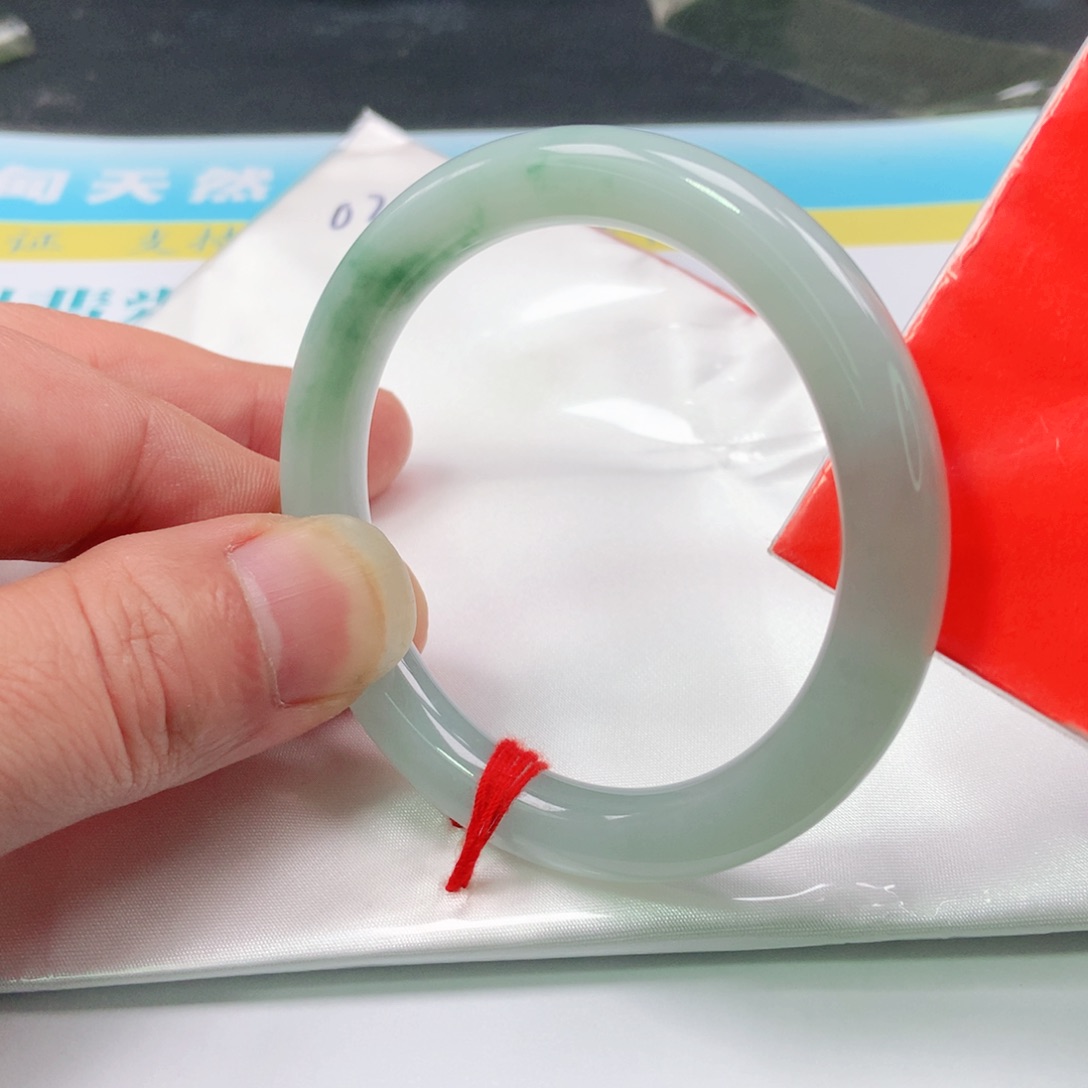 翡翠手镯未镶嵌0270号