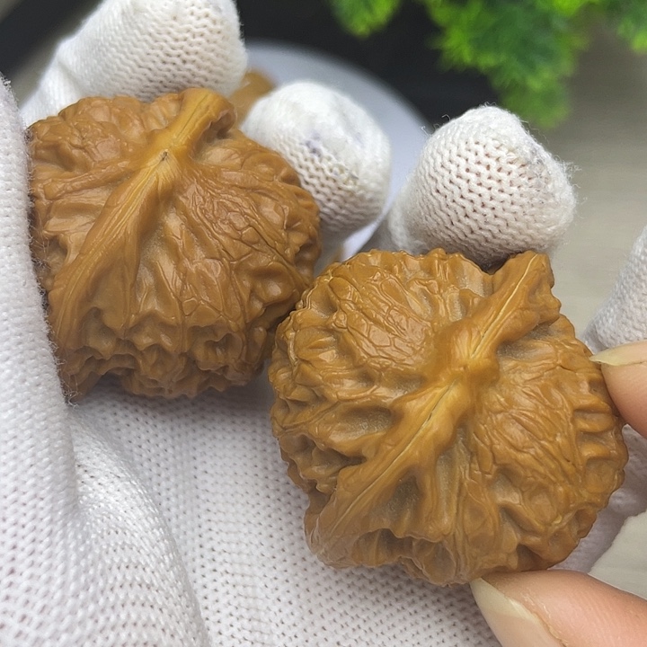 文玩核桃吊坠精品苹果园