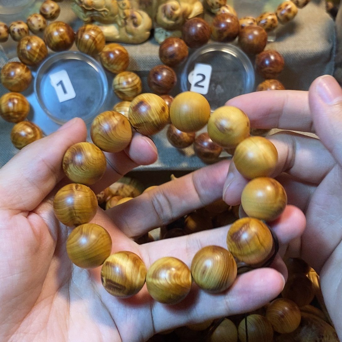 柏木（崖柏）崖柏1.8闪电火焰