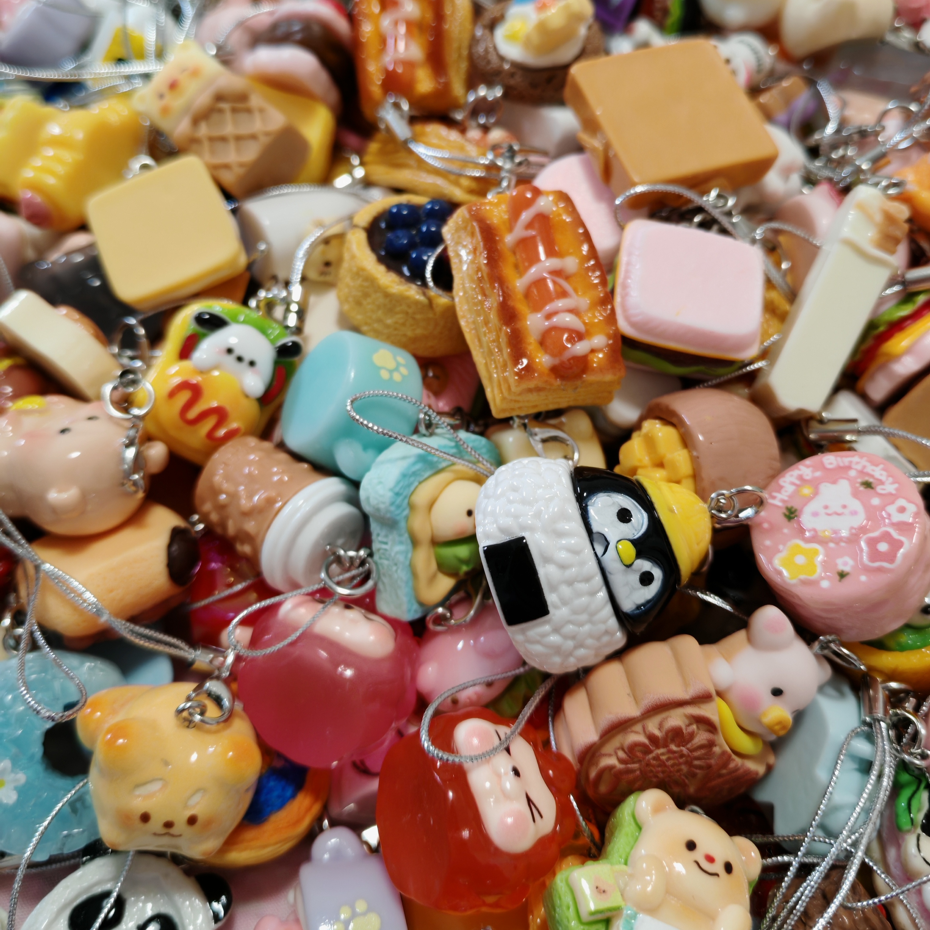 零钱包挂件翻包拉链扣耳机挂饰手账本可爱卡通食玩树脂龙虾扣