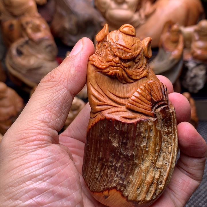 柏木（崖柏）崖柏陈化料手把件