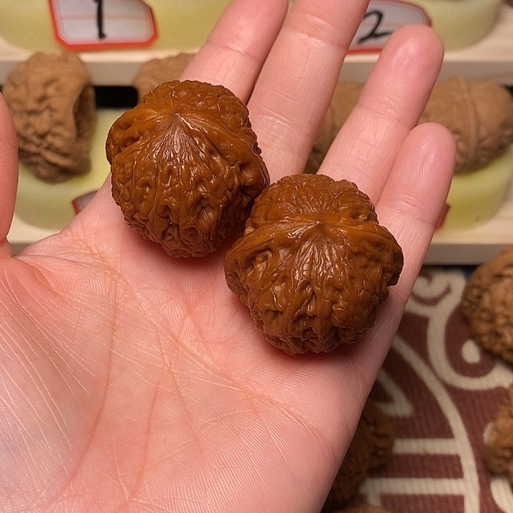 張***珹吊坠文玩核桃35铁锤