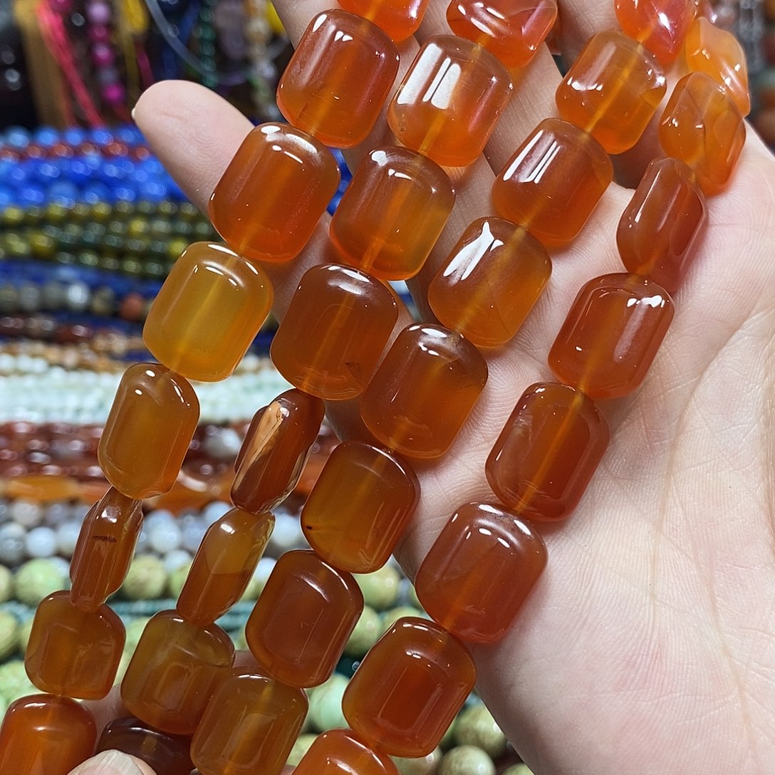 玛瑙/玉髓未镶嵌珠宝半成品红玛瑙双面雕刻无事牌一条卡14*20mm