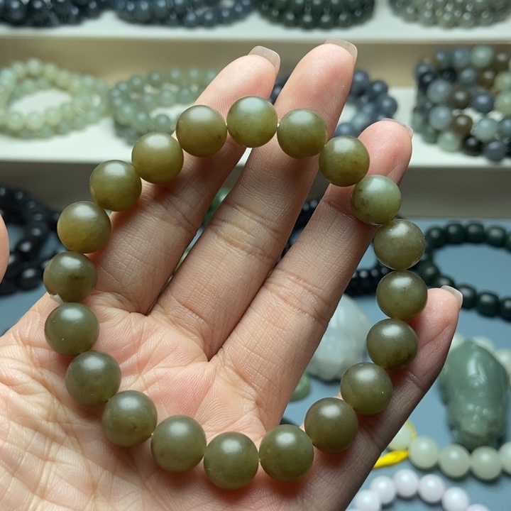 和田玉未镶嵌手链