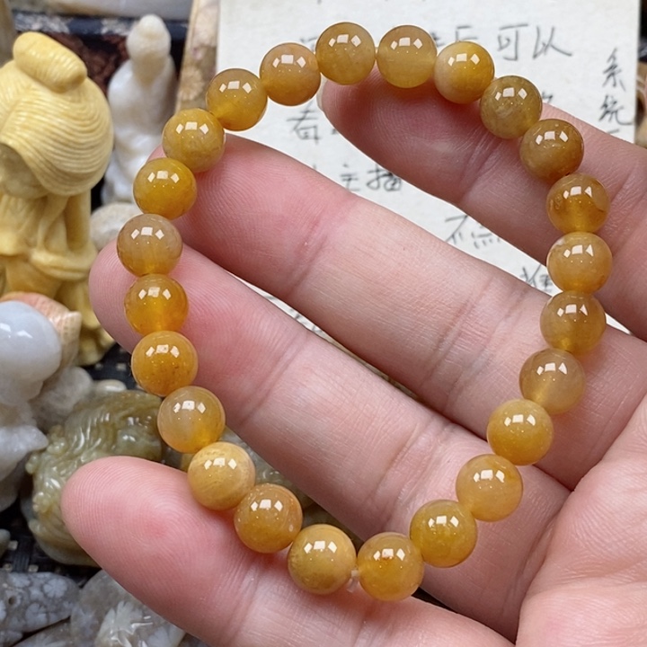 颈饰未镶嵌硅化珊瑚（珊瑚玉）