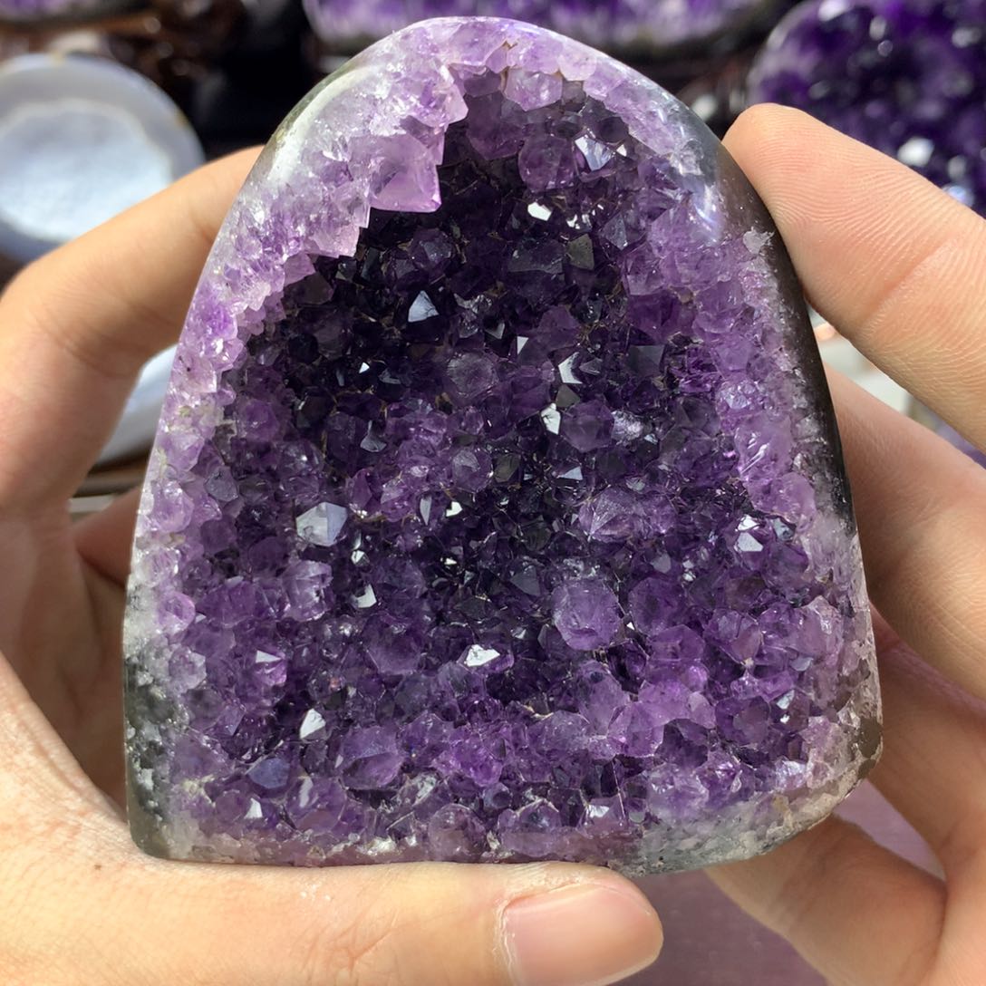 水晶大型摆件（非配饰）未镶嵌