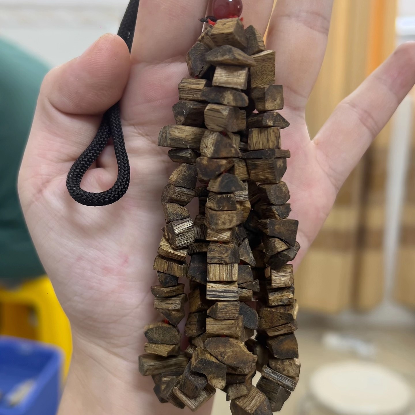 沉香奇楠沉香满油结油车挂汝湖好看精美1串