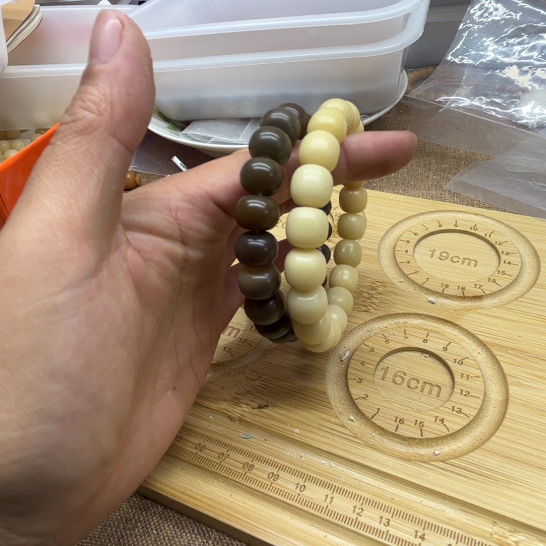 菲***子菩提根/象牙果手串