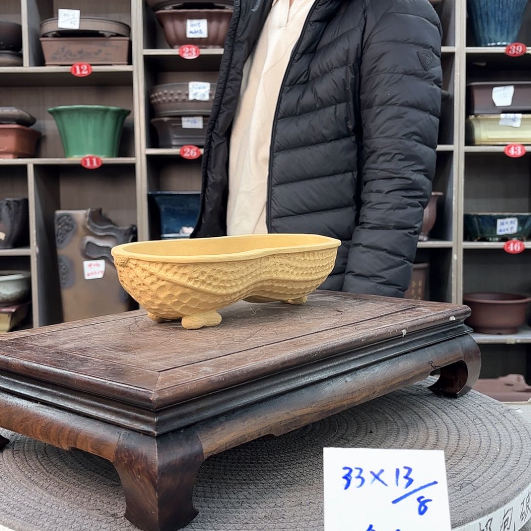 紫砂花盆抖****人紫砂的颜色很好看