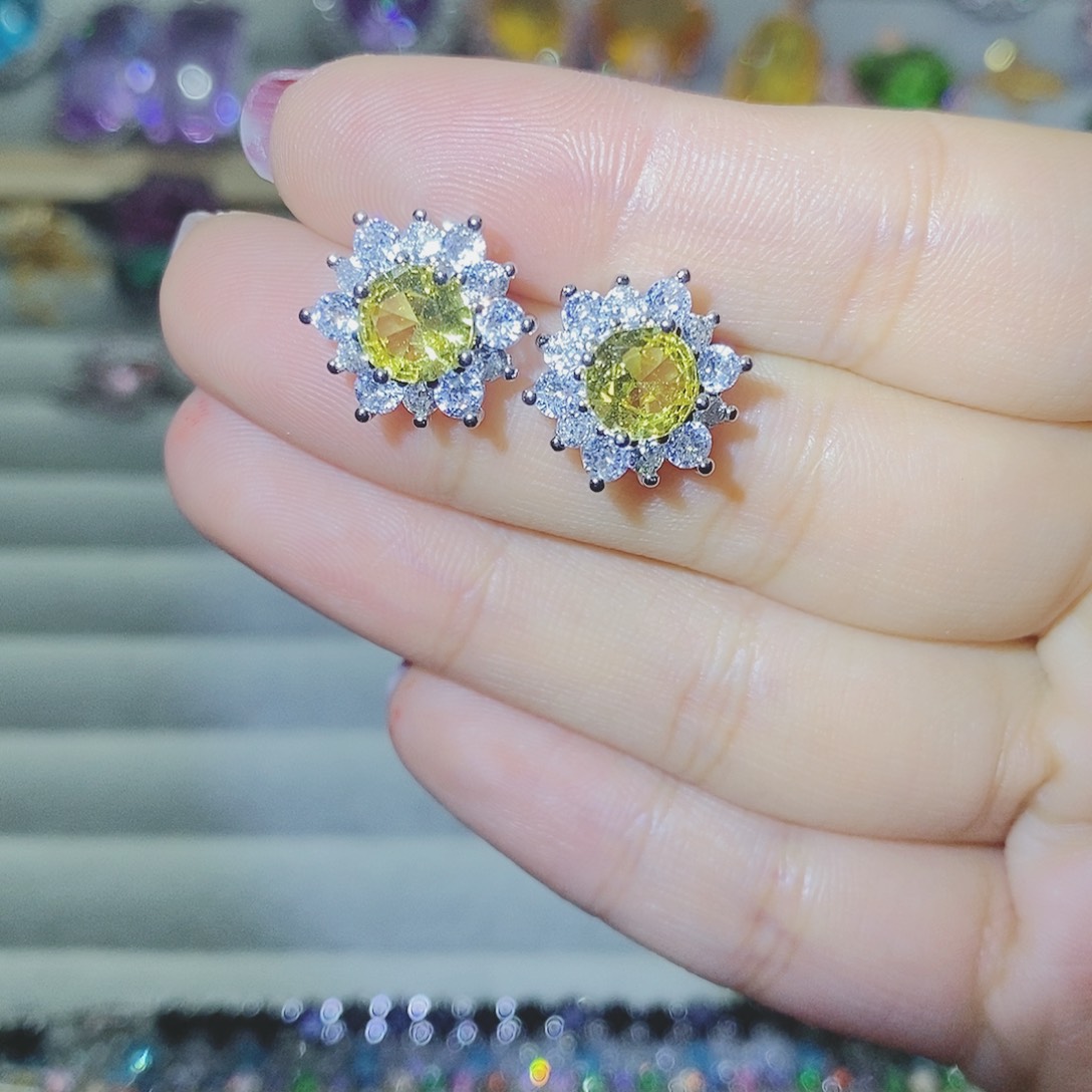 【闪购商品】托帕石耳饰银S925镶嵌