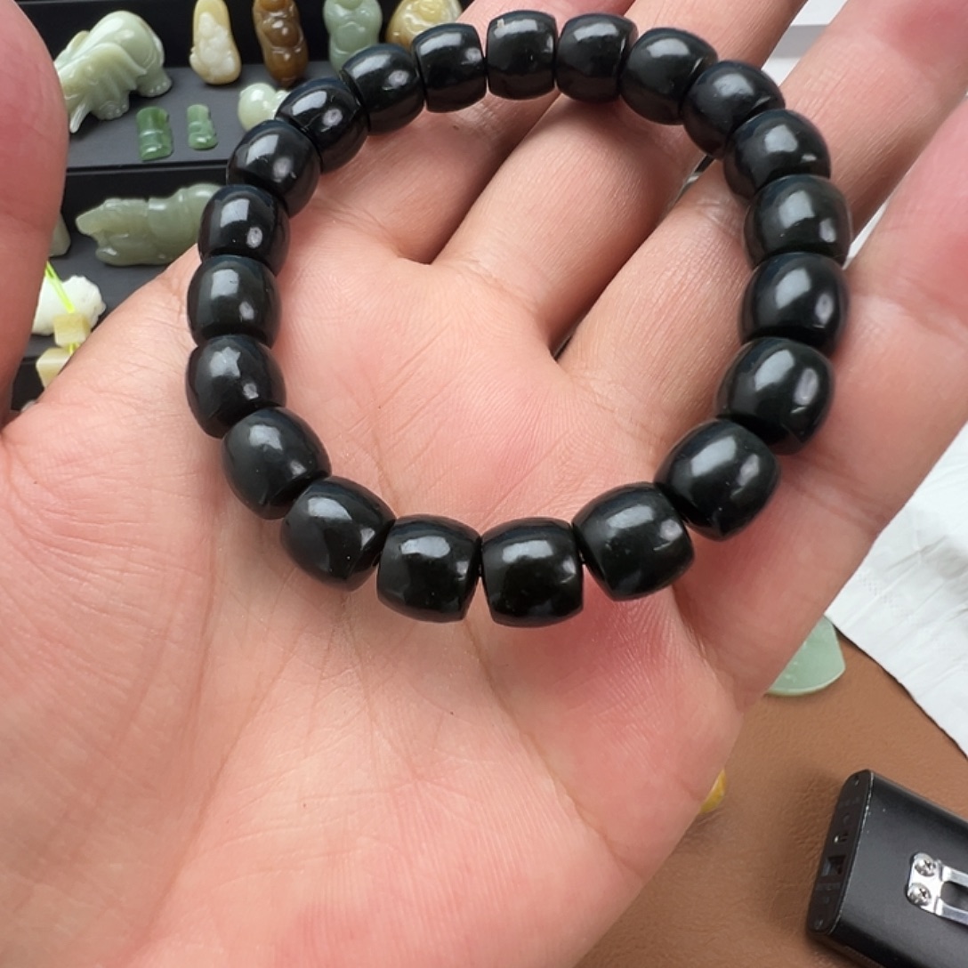 和田玉（糖玉）未镶嵌珠宝半成品