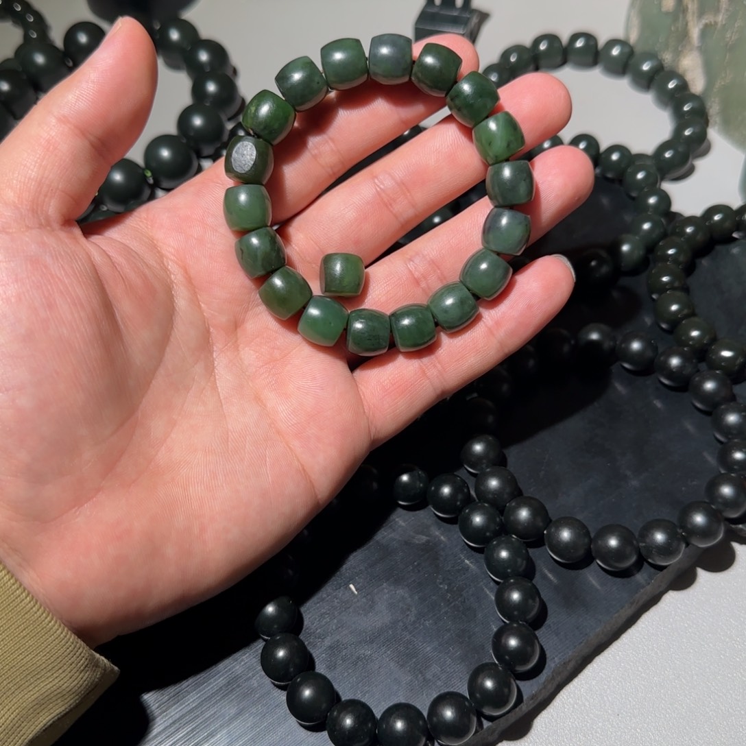 和田玉（糖玉）未镶嵌手链