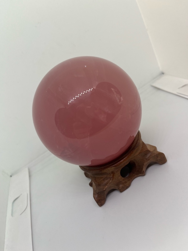 7.9厘米粉水晶颜色好有触感