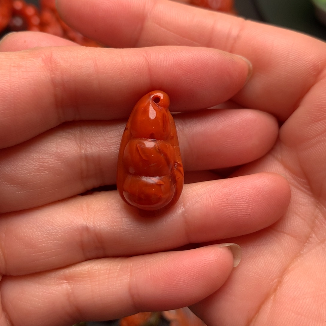 南红玛瑙珠宝奇石未镶嵌清*