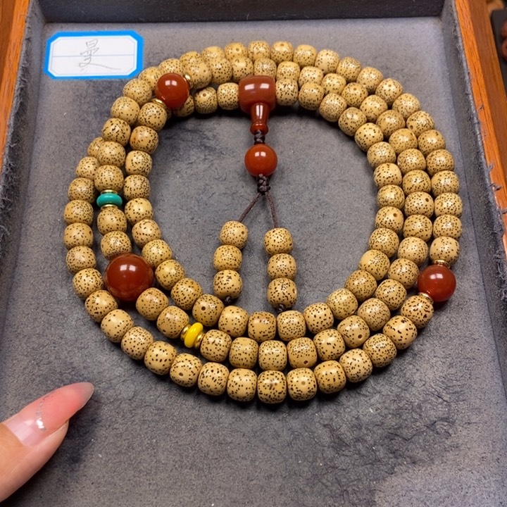 星月菩提吊坠菩提