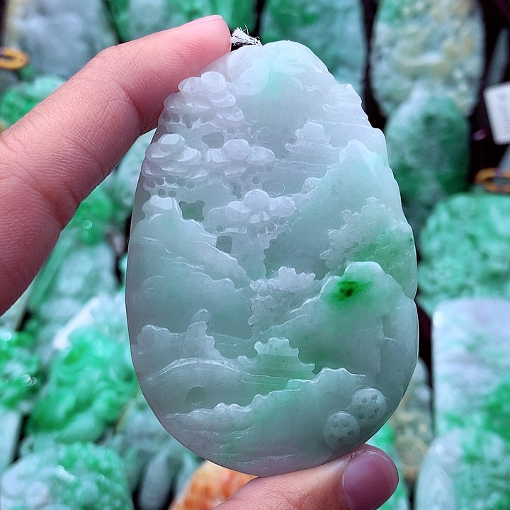 翡翠吊坠(不含链)未镶嵌