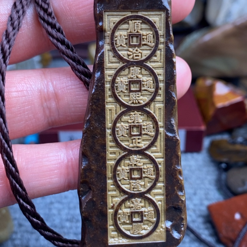 【闪购商品】原石雕刻手把件