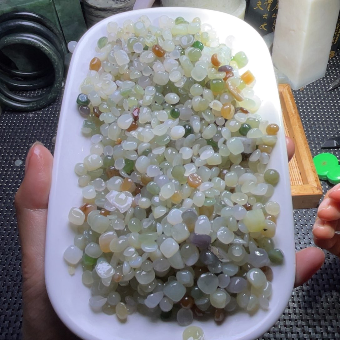 未镶嵌和田玉珠宝半成品