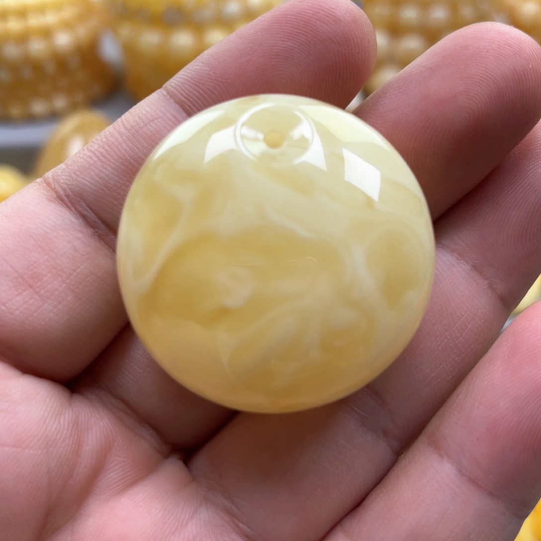 琥珀颈饰未镶嵌吊坠