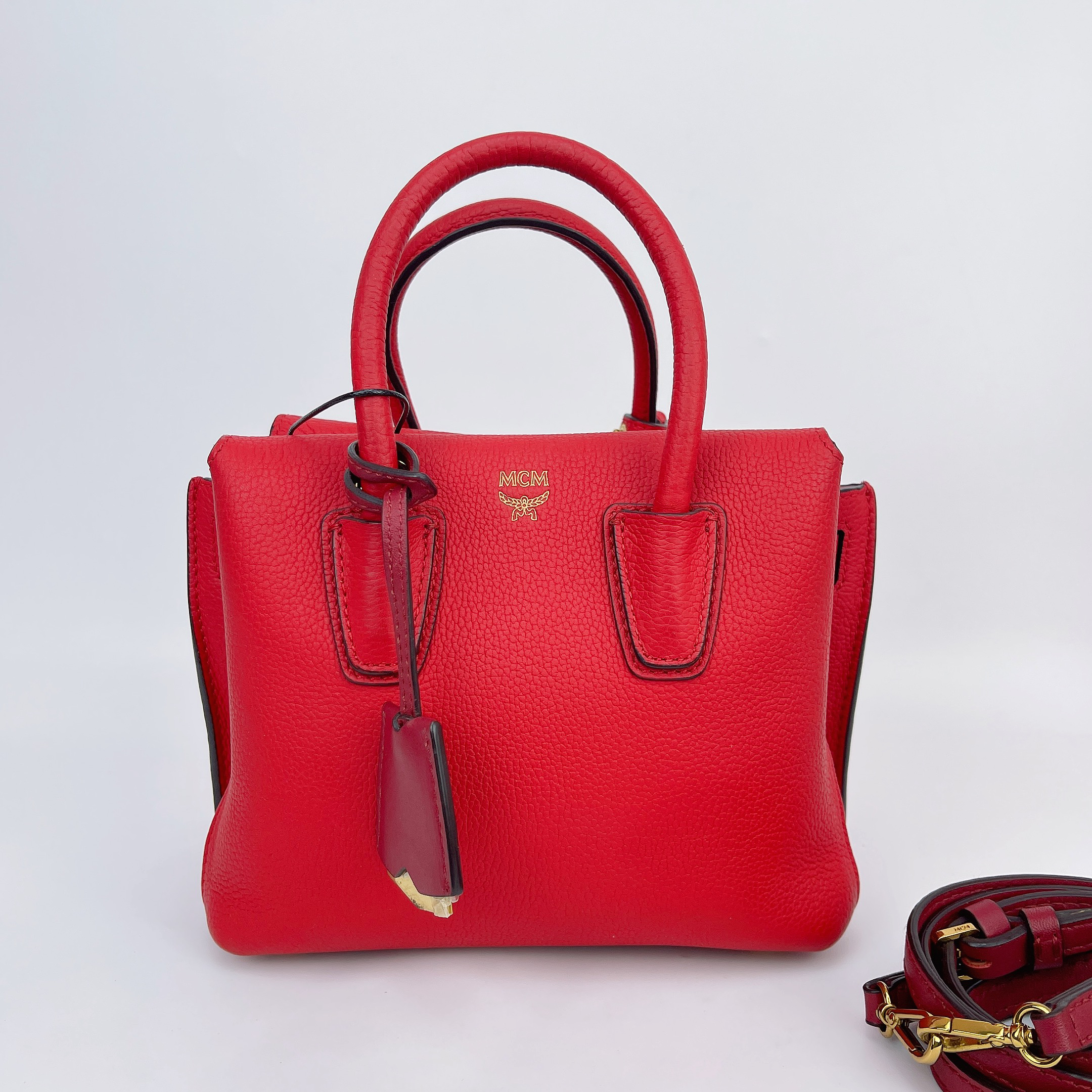 95新 MCM MCM红色斜挎包底长19 n793