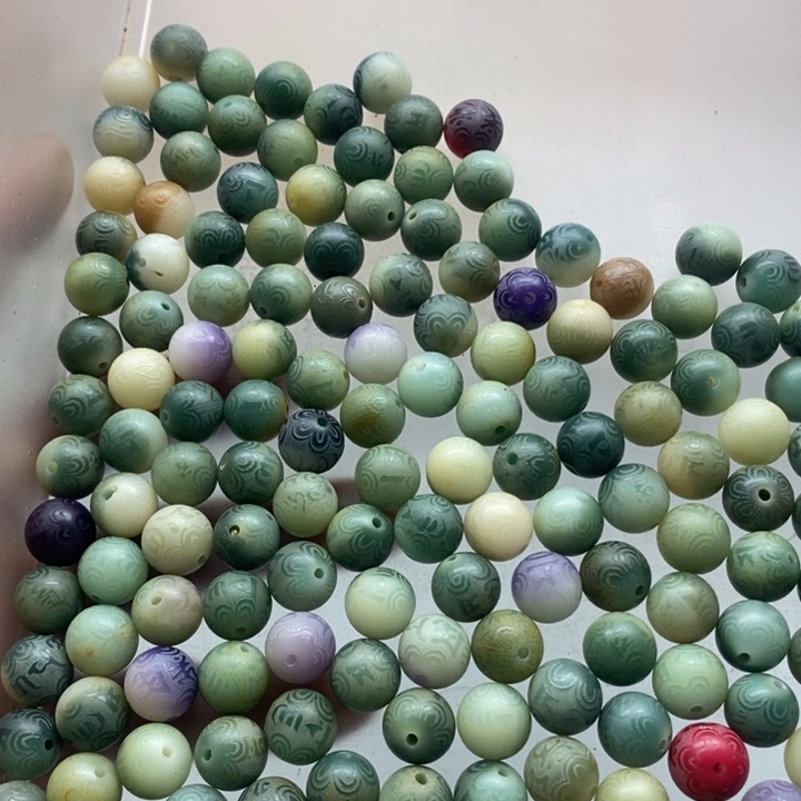 吊坠白玉菩提瑕疵12青提六字88颗