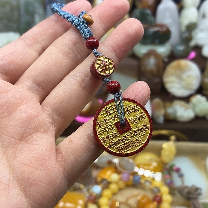 天然辰砂钥匙挂件
