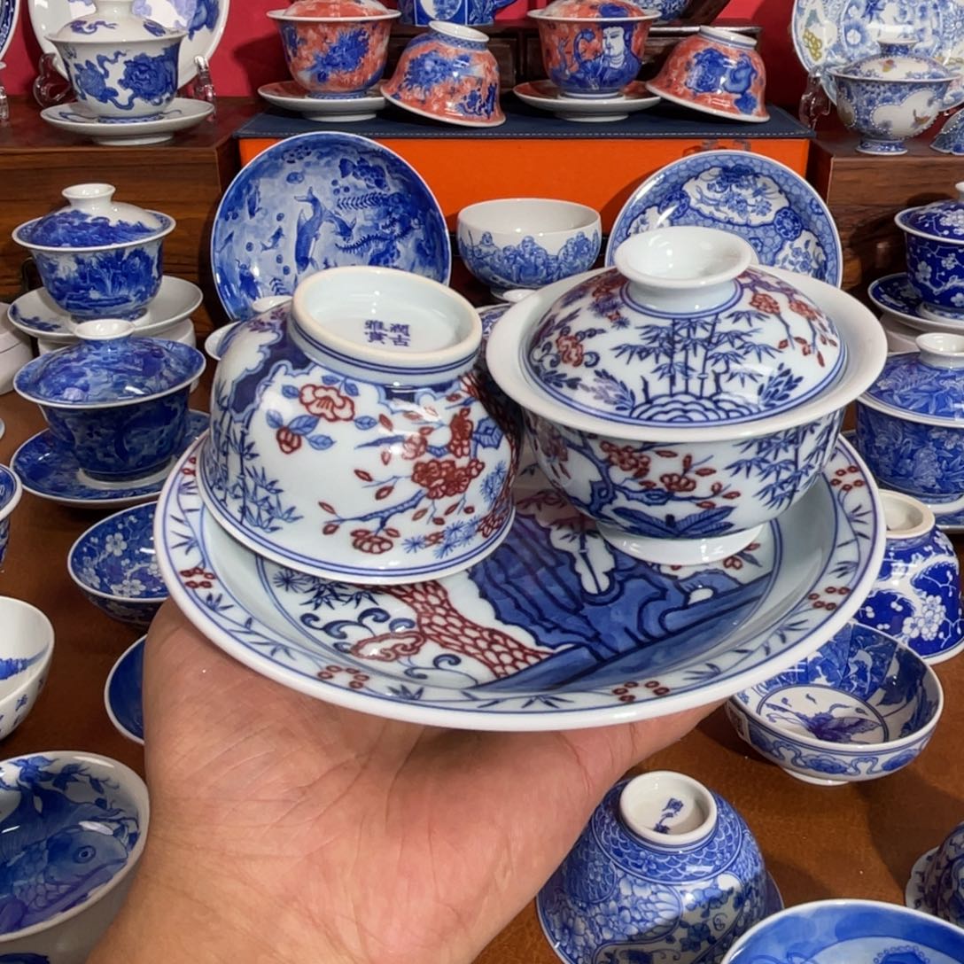 盖碗微瑕 青花釉里红套组