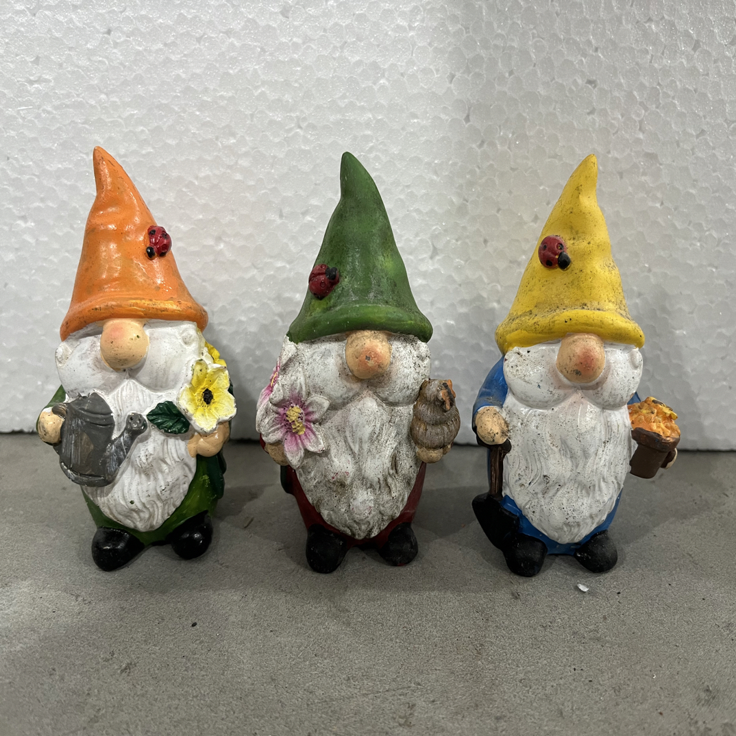 树脂瑕疵特价款一套花园小地精有掉漆染色