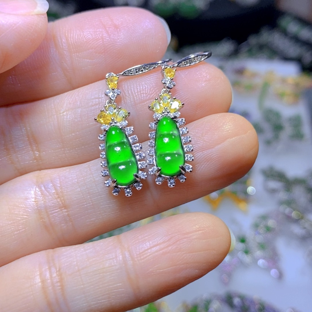 翡翠颈饰合金天然翡翠