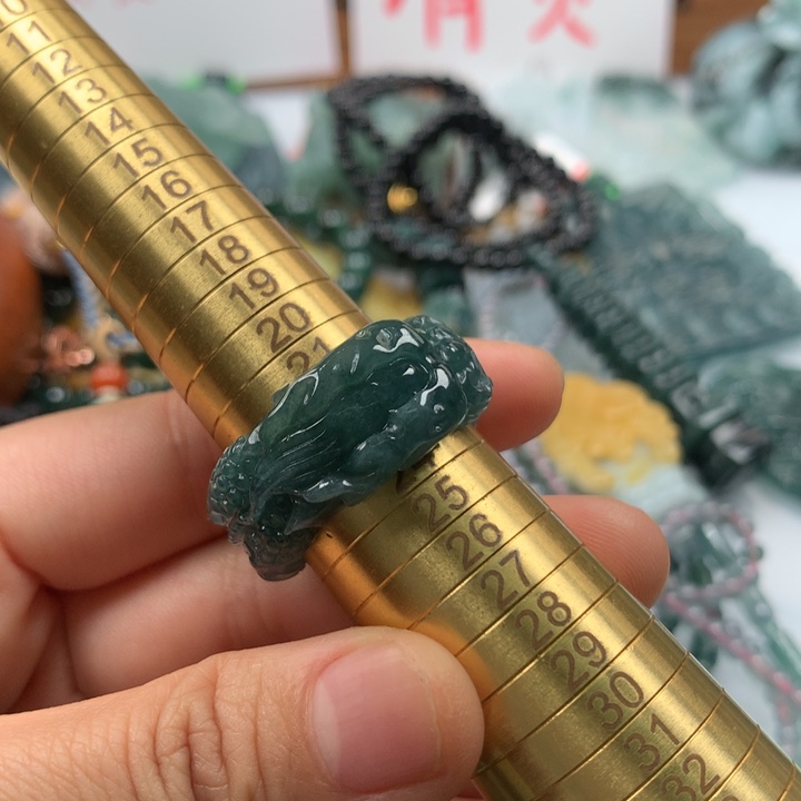 翡翠颈饰未镶嵌保真天然A货翡翠