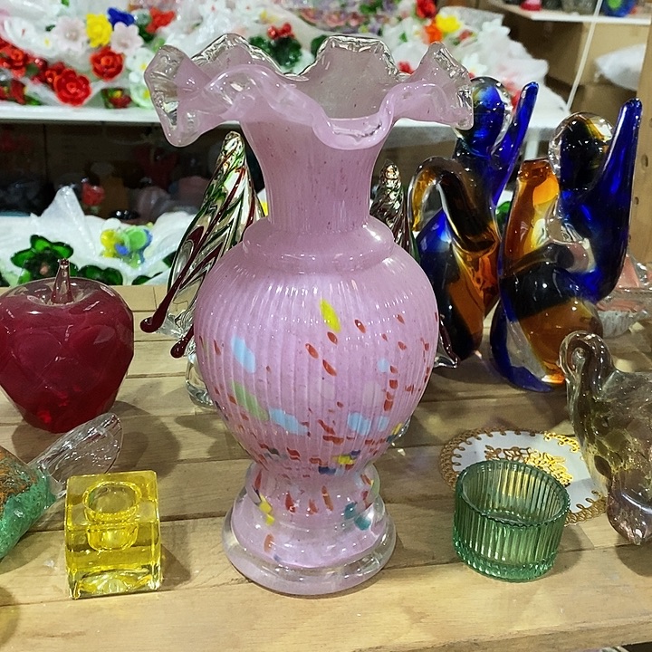 花瓶高23厘米口径3厘米